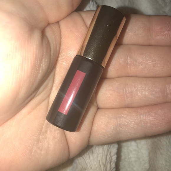 YVES SAINT LAURENT LIP VINYLE - Picture 5 of 5